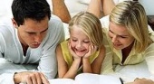 Чему учится ребенок, глядя на родителей? IsMama от 7 до 18