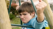 Как защитить ребенка от подростковой агрессии? IsMama от 7 до 18
